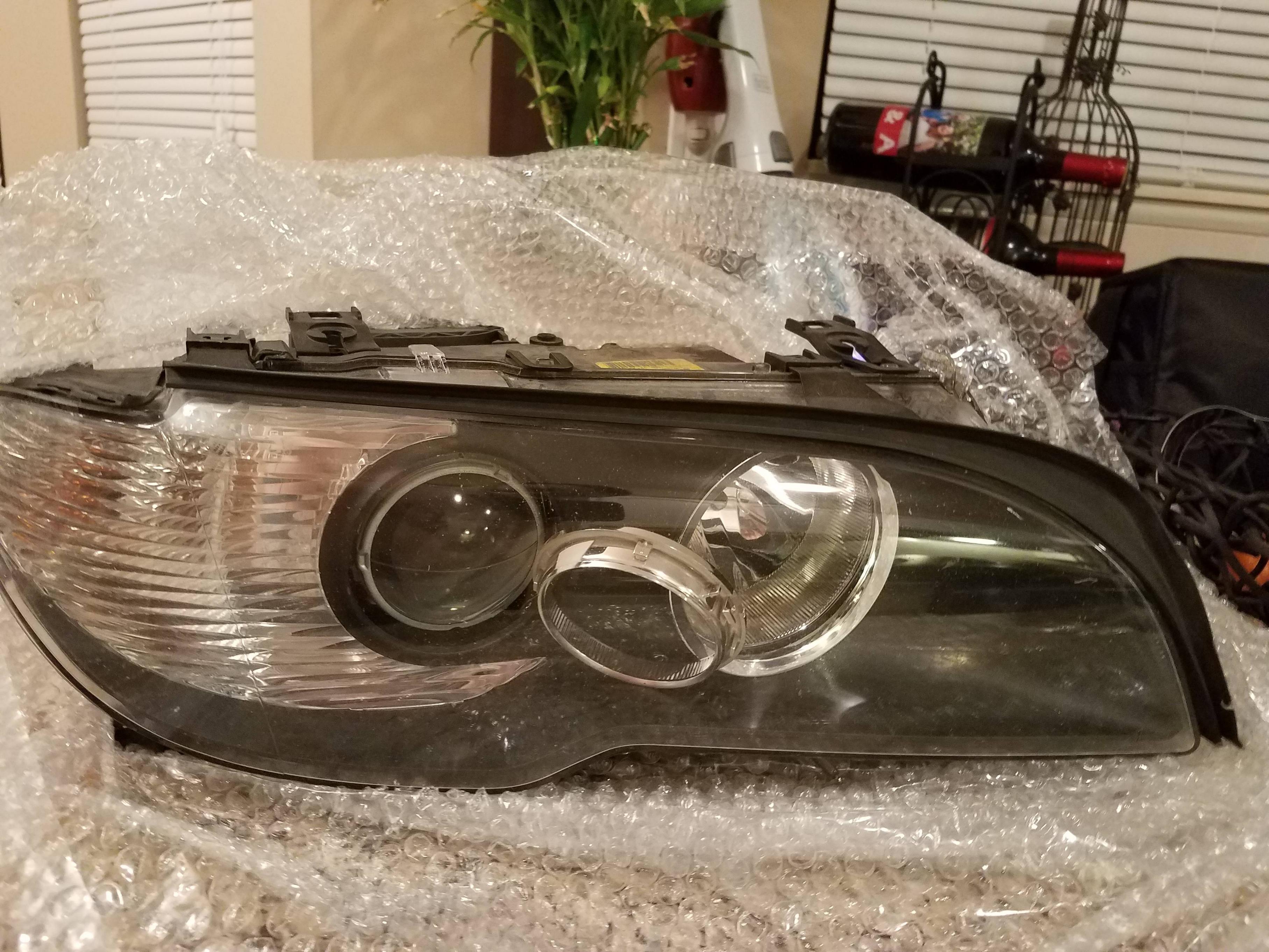 Opening e46 facelift coupe headlight question...